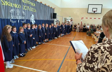 Uroczyste rozpoczęcie roku szkolnego w PSP w Malni