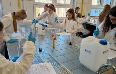 Warsztaty chemiczne w Staszicu