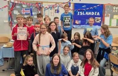 Dzień Języków Obcych – klasa 6 odkrywa Islandię!
